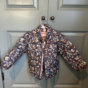 Girls Patagonia puffer jacket